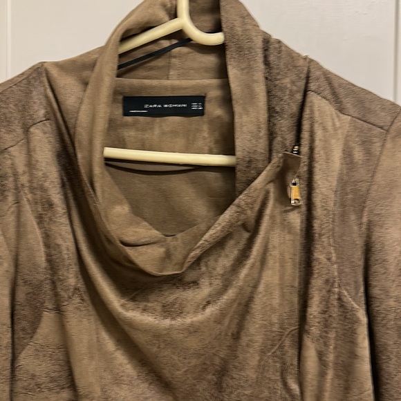 ZARA Faux Suede short jacket in Chocolate Brown with zip in Size L! Super soft! - Picture 3 of 10